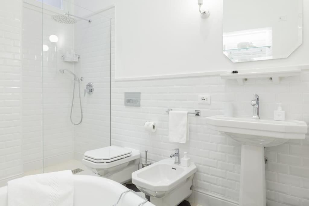 New Design Apartment Milaan Buitenkant foto